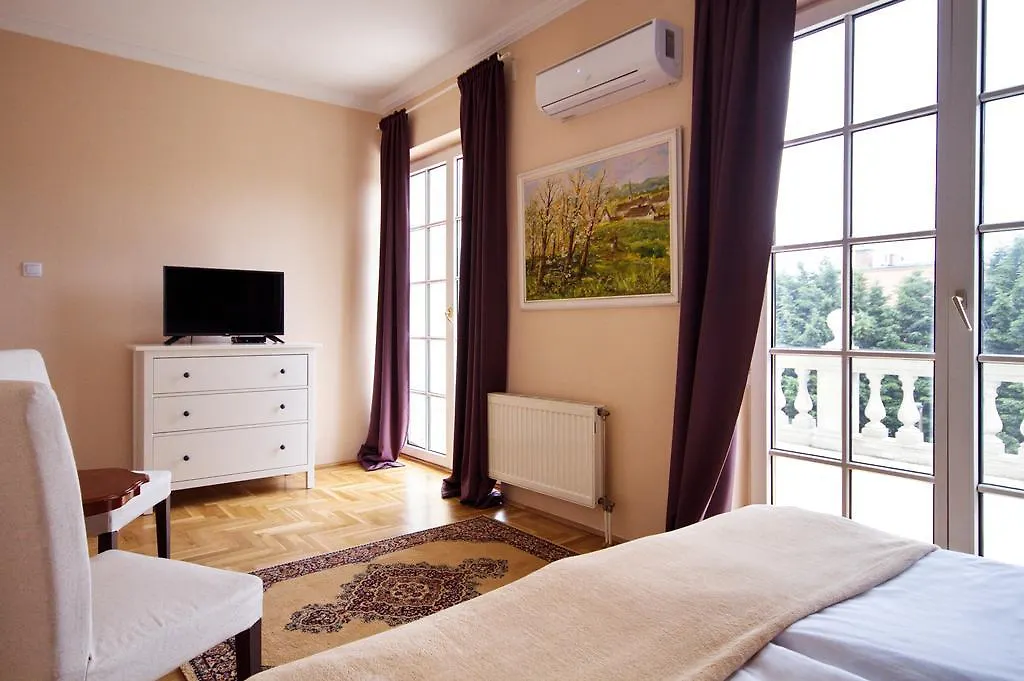 Villa Korda Budapest 3*,
