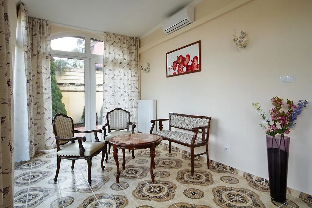 Villa Korda Budapest Ungarn